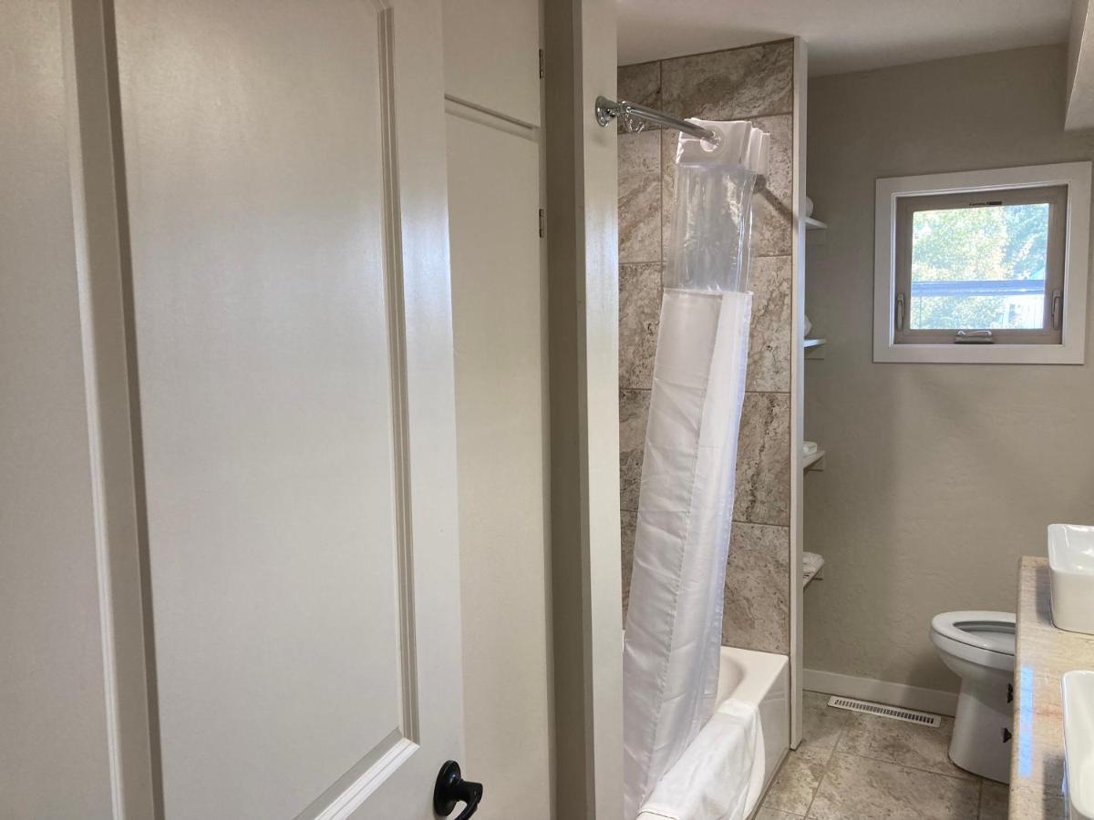 Bell & Main Alamosa Studio Suite-Walking Distance To Downtown Eksteriør billede